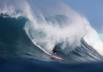 Top 10 Surfing Legends in Surfing History